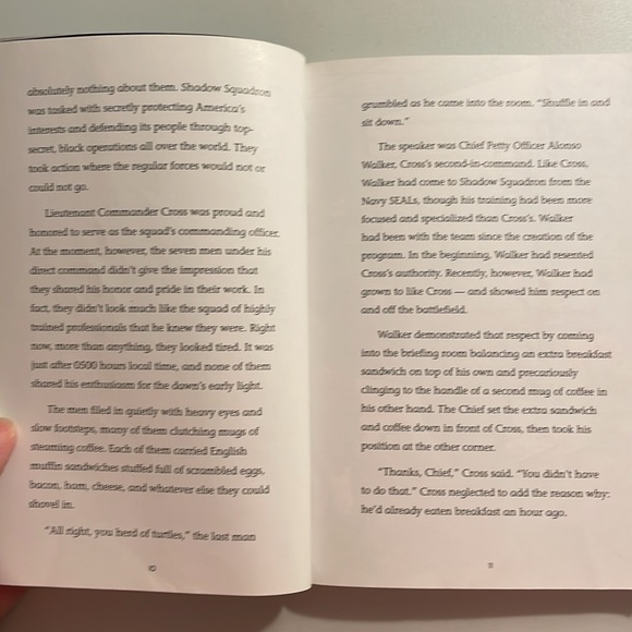 📚2/$6  White Needle #5 & Phantom Sun #6 in the Shadow Squadron Series - Picture 13 of 14